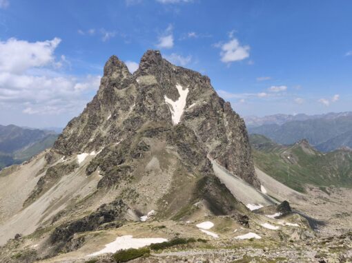SALIDA MONTAÑERA: Circular al Midi D'Ossau con opción a subir al Pico Peyreget