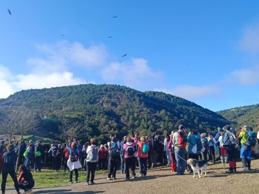 LA JORNADA "LA MONTAÑA NOS IGUALA" REÚNE A 150 PERSONAS EN AÍNSA PARA CELEBRAR EL 8 DE MARZO